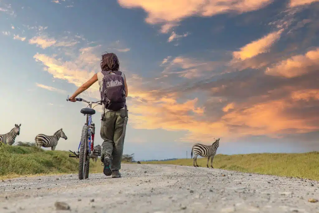 cycling-tour-in-lake-manyara-1024×683-1 cycling-tour-in-lake-manyara-1024×683-1
