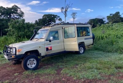 tazania-safari-vehicle
